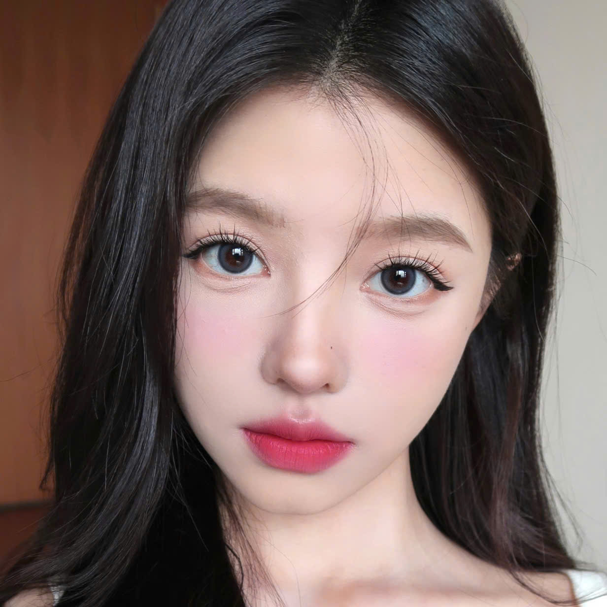 Son Kem Chanel Le Rouge Duo Ultra Tenue Ultrawear Liquid Lip Colour 126 Radiant Pink - Màu Hồng Tươi - Image 3