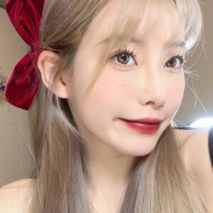 Son Kem Chanel Le Rouge Duo Ultra Tenue Ultrawear Liquid Lip Colour 158 Intense Blueberry - Màu Đỏ Đậm - Image 5