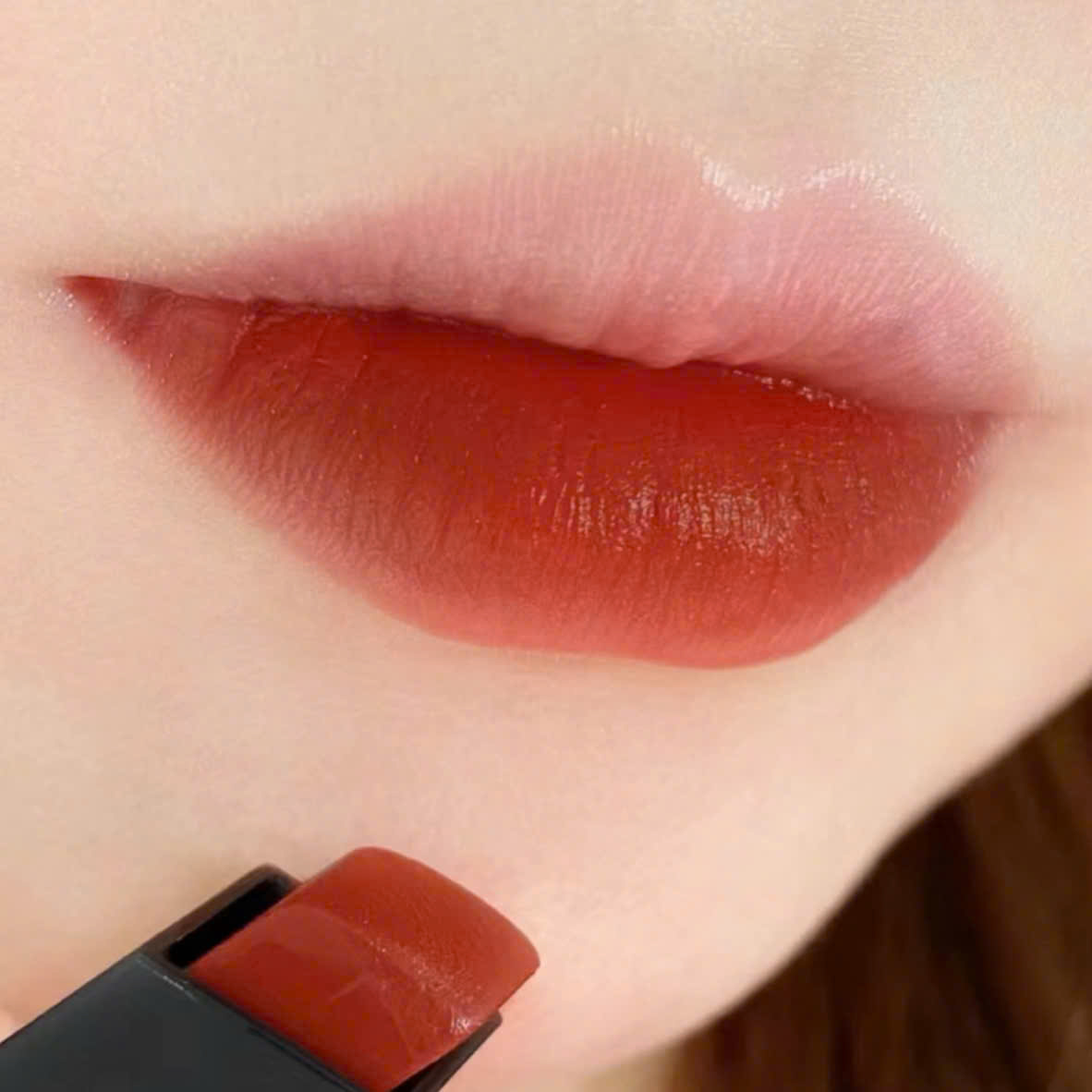 Son YSL The Slim Collector 1966 Rouge Libre Limited Edition – Màu Đỏ Gạch - Image 2