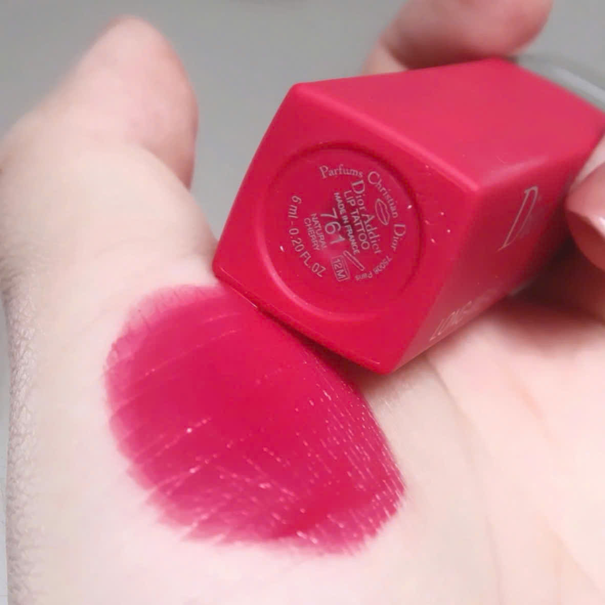 Son Dior Addict Lip Tattoo Màu 761 Natural FuchsiaTint - Màu Hồng Cherry - Image 4