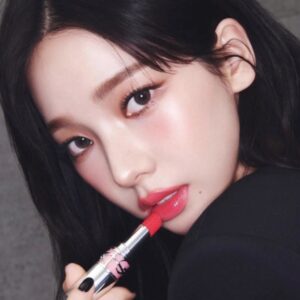 Son Dưỡng Yves Saint Laurent YSL Loveshine Lip Oil Stick 12 Electric Love - Màu Đỏ San Hô - Image 3