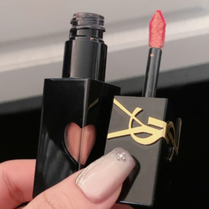 Son Yves Saint Laurent YSL The Inks Vinyl Cream 44 Nude Lavalliere - Màu Hồng Nude - Image 5