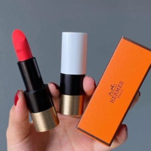 Son Hermès Matte 64 Rouge Casaque – Màu Đỏ Tươi - Image 5