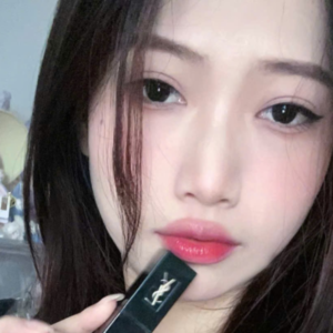 Son Kem Yves Saint Laurent YSL The Inks Vinyl Cream 403 Fuchsia - Màu Hồng San Hô - Image 3