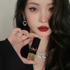 Son Yves Saint Laurent YSL The Bold High Pigment Lipstick 04 Revenged Red (12)