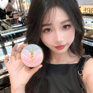 Phấn Nước Yves Saint Laurent Glow Pact Cushion Vỏ Limited Valentine (Vỏ Xanh Hồng) - Image 3