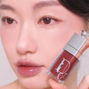 Son Dưỡng Dior Addict Lip Glow Oil 104 Black Cherry - Màu Đỏ Mận - Image 3
