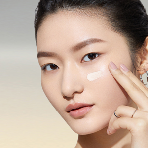 Kem Chống Nắng Madagascar Centella Tone Brightening Tone-up Sunscreen SPF50+ PA++++ 50ml